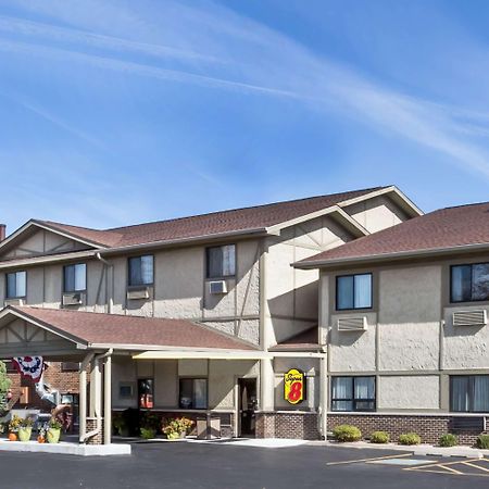 Готель Super 8 By Wyndham Ottawa Starved Rock Екстер'єр фото