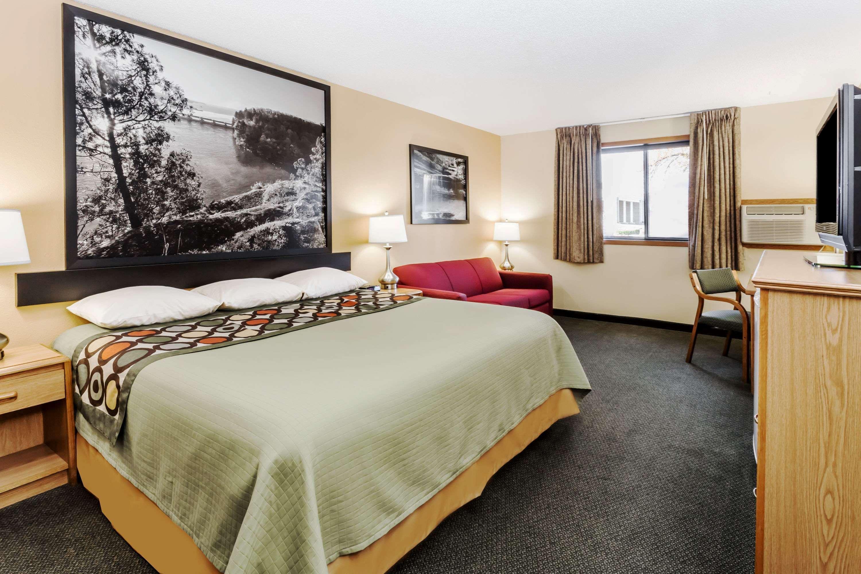 Готель Super 8 By Wyndham Ottawa Starved Rock Екстер'єр фото